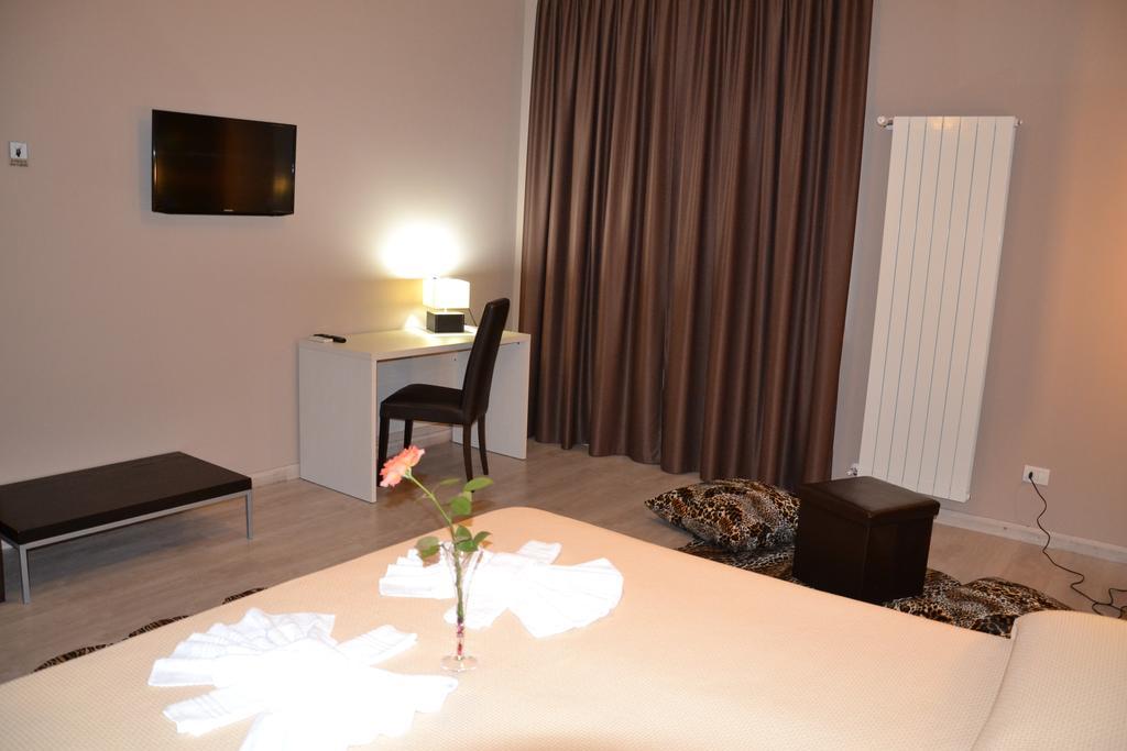 Fly In The World B&B Fiumicino Zimmer foto