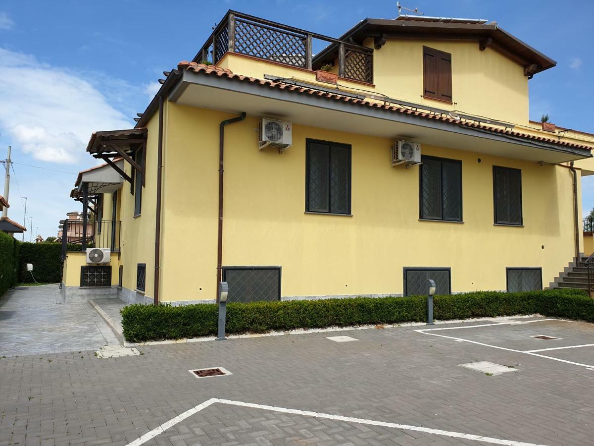 Fly In The World B&B Fiumicino Exterior foto